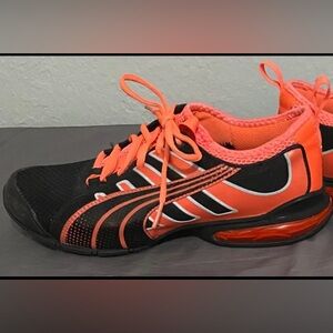 Puma Voltaic Black and Orange Athletic Shoes 8.5